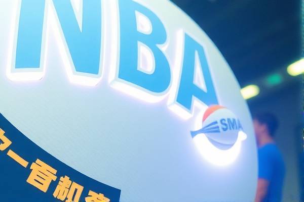 易建联NBA赛场风采的全程记录